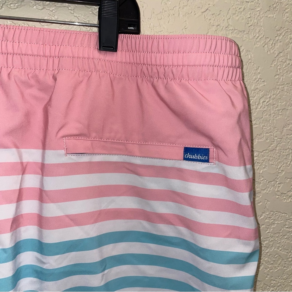 NWOT Chubbies swim shorts - Picture 3 of 4